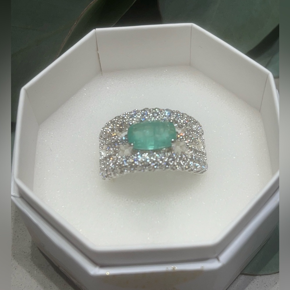 Resort wear bomb party ring size 7